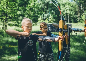 Strzelanie z łuków sportowych