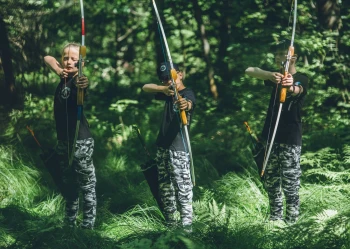 Strzelanie z łuków sportowych